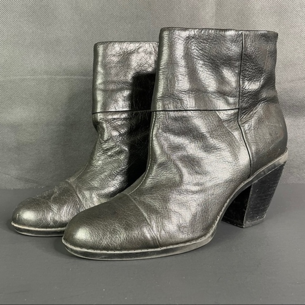 Bandolino Joined To Me Black Block Heel Bootie 8.5